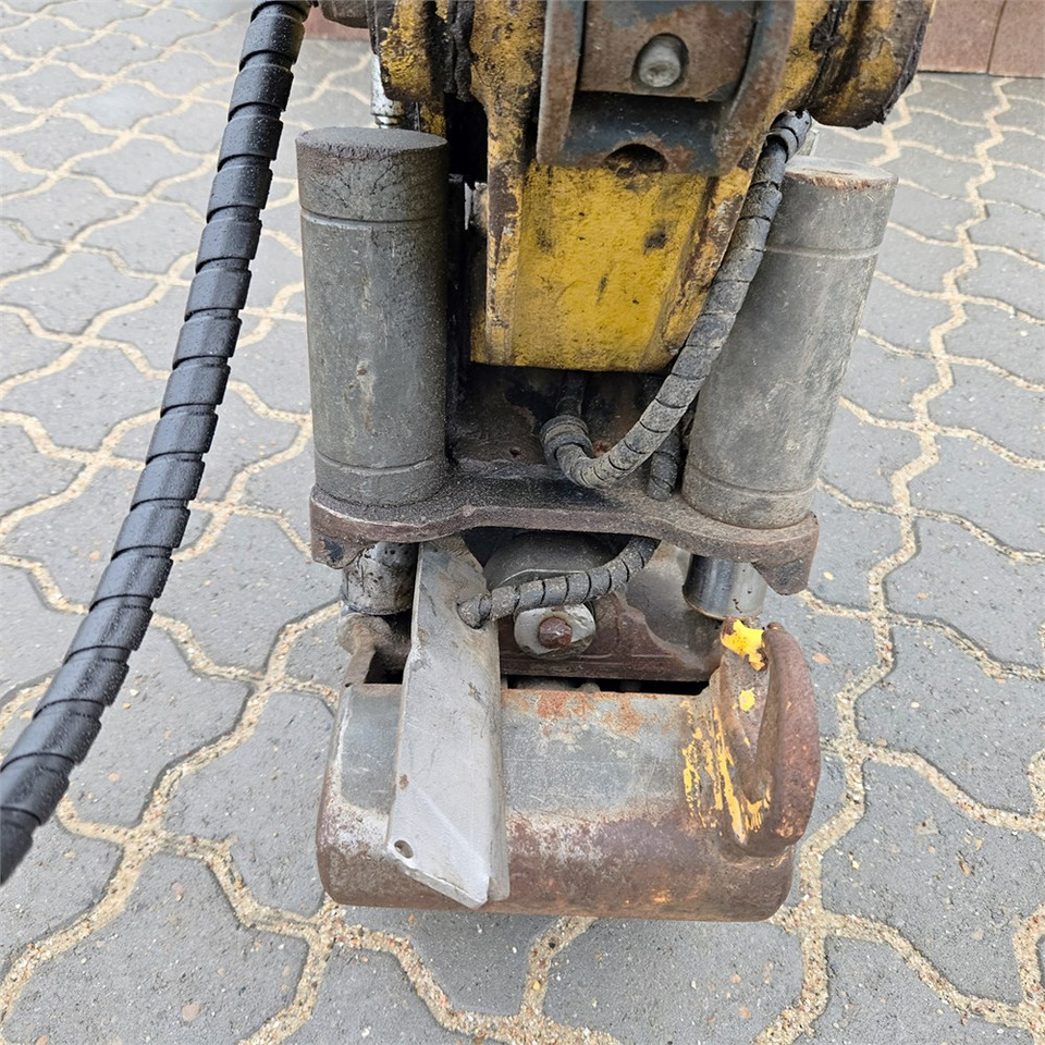 Miniexcavadora Yanmar SV18: foto 19