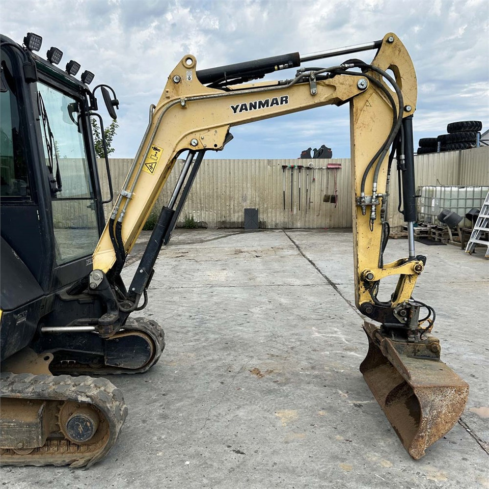 Miniexcavadora Yanmar SV26: foto 10