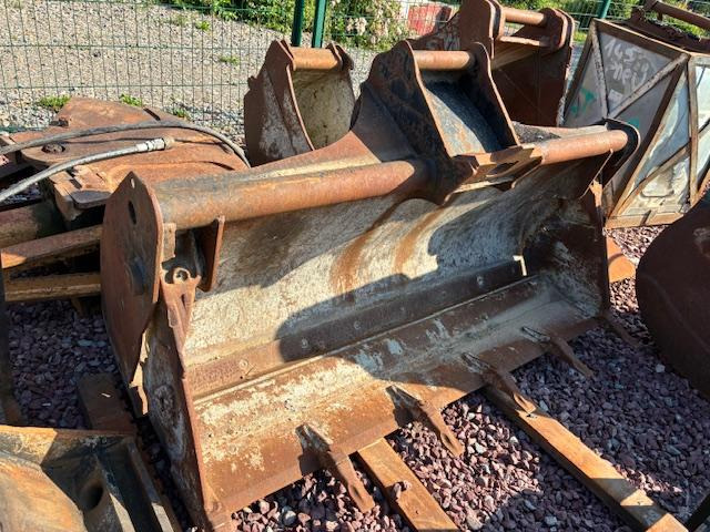 ARDEN EQUIPEMENT LOT EQUIPEMENTS QA 20 - Cazo para excavadora: foto 1 ARDEN EQUIPEMENT LOT EQUIPEMENTS QA 20 - Cazo para excavadora: foto 1