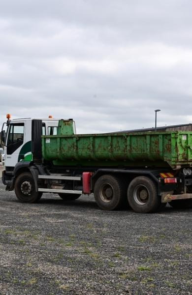 Iveco TRAKKER 380 - Camión multibasculante: foto 2 Iveco TRAKKER 380 - Camión multibasculante: foto 2