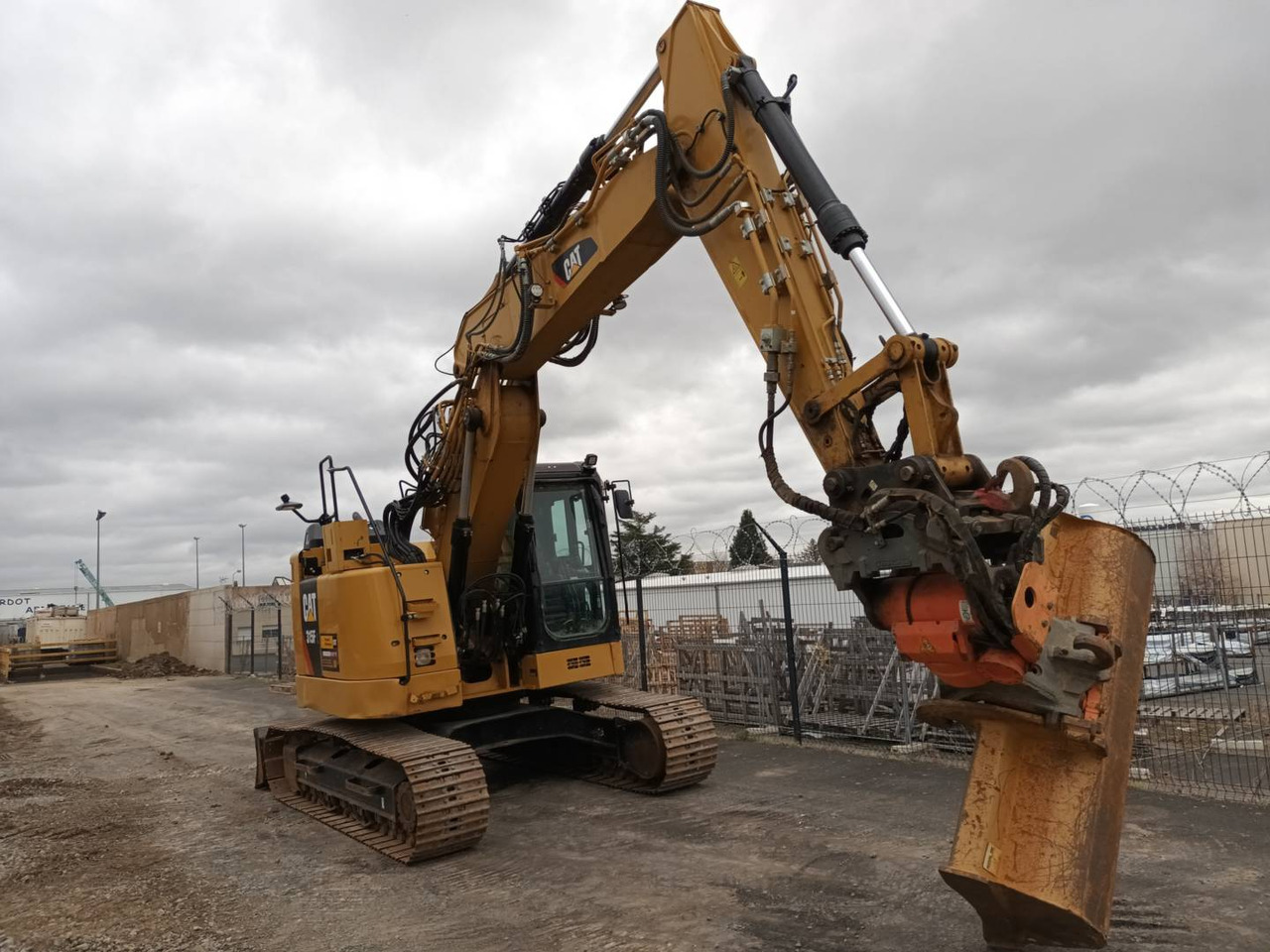 CAT 315F - Excavadora de cadenas: foto 2 CAT 315F - Excavadora de cadenas: foto 2