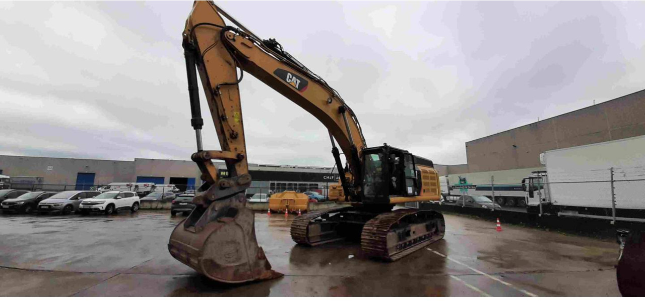 CAT 352F - Excavadora de cadenas: foto 1 CAT 352F - Excavadora de cadenas: foto 1