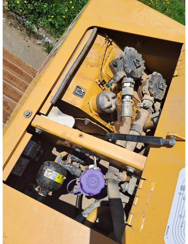 Bulldozer CAT D5: foto 27