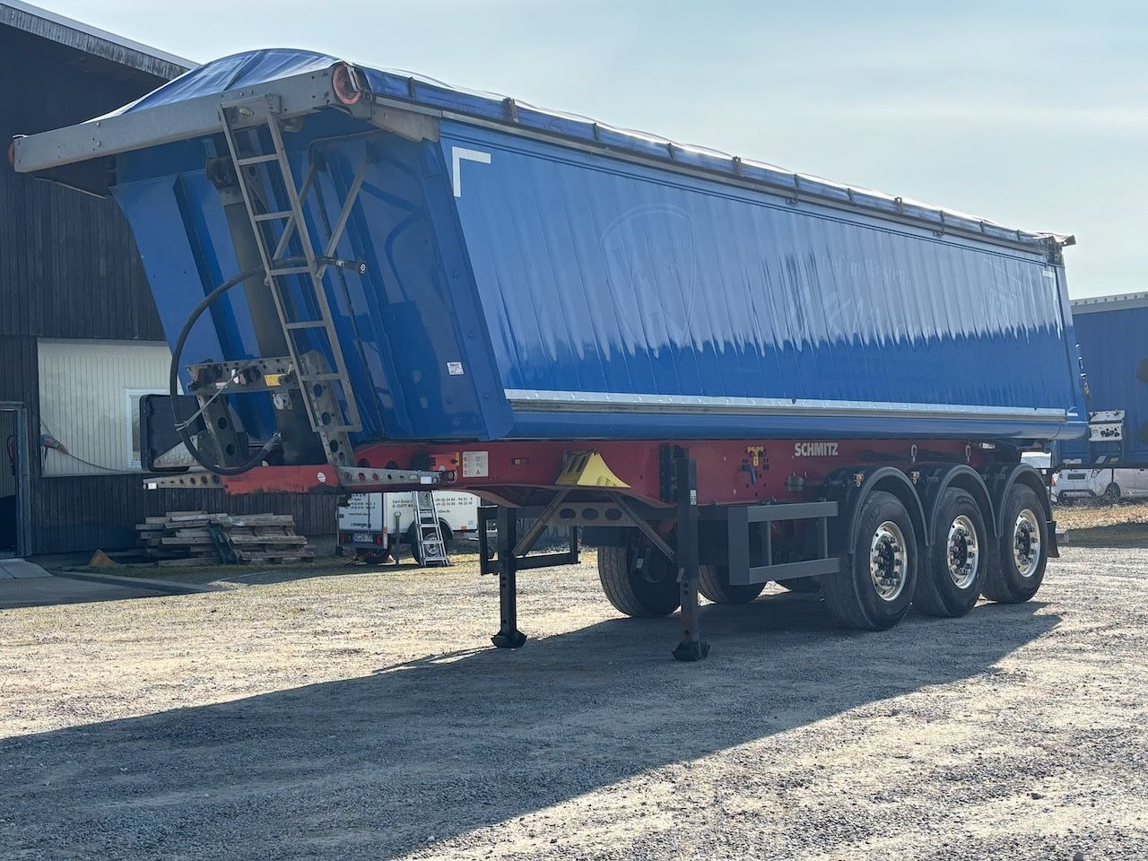 Schmitz Cargobull SKI 24 LS Alukipper, elektr. Cramaro Funk, 34m³ - Semirremolque volquete: foto 1 Schmitz Cargobull SKI 24 LS Alukipper, elektr. Cramaro Funk, 34m³ - Semirremolque volquete: foto 1