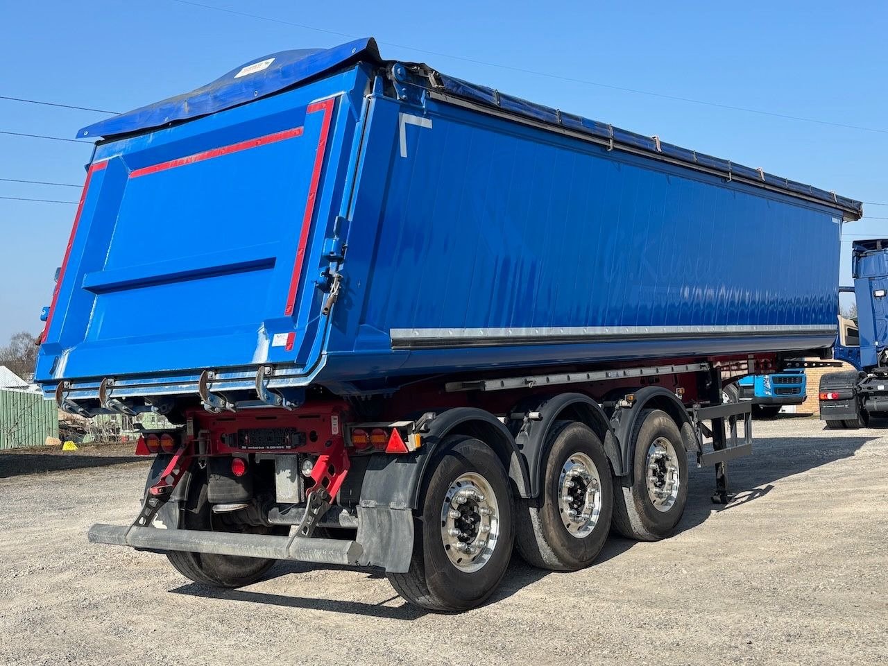 Schmitz Cargobull SKI 24 LS Alukipper, elektr. Cramaro Funk, 34m³ - Semirremolque volquete: foto 2 Schmitz Cargobull SKI 24 LS Alukipper, elektr. Cramaro Funk, 34m³ - Semirremolque volquete: foto 2