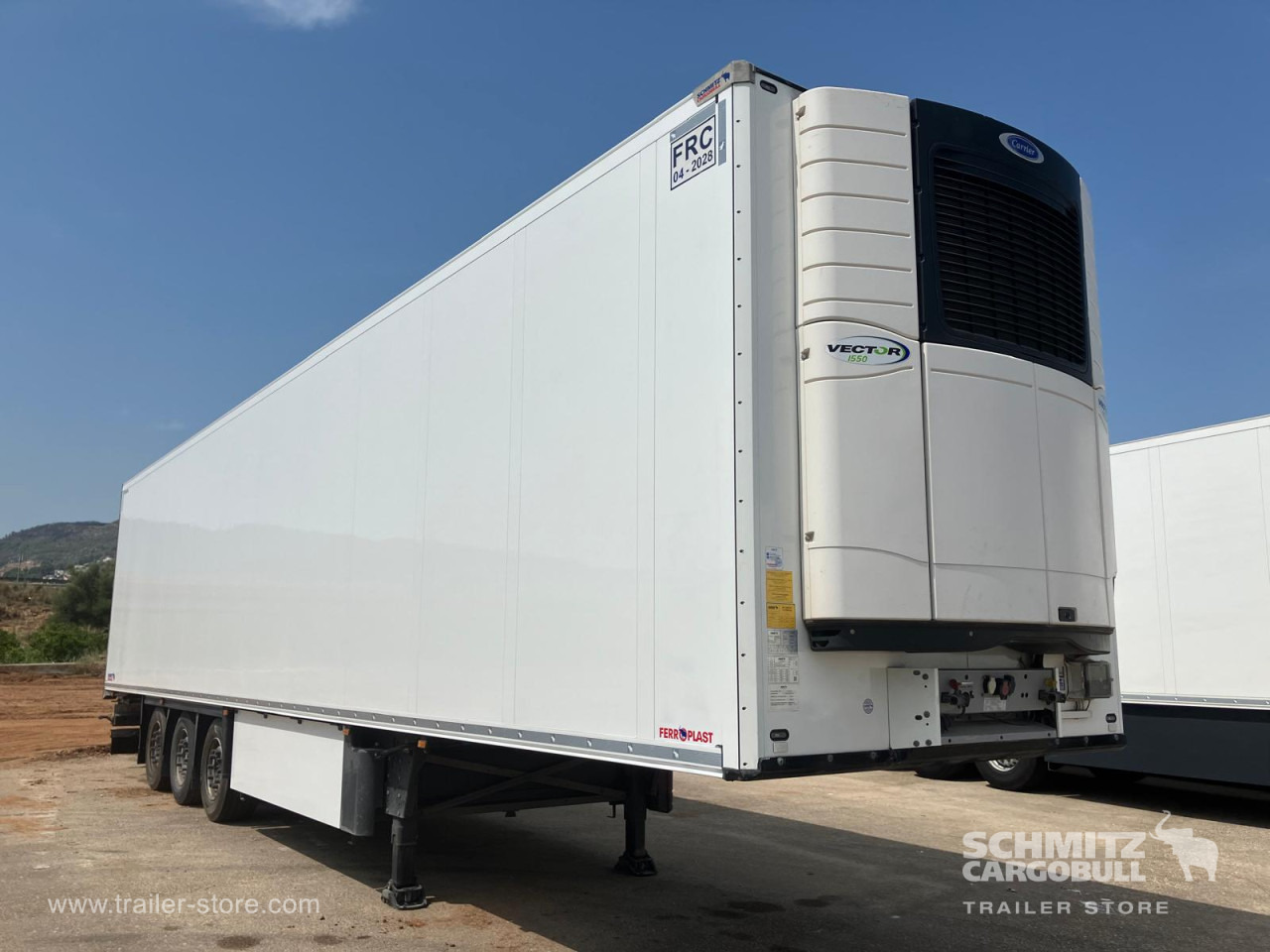 SCHMITZ Semiremolque Frigo Standard Double deck - Semirremolque isotérmico: foto 1 SCHMITZ Semiremolque Frigo Standard Double deck - Semirremolque isotérmico: foto 1