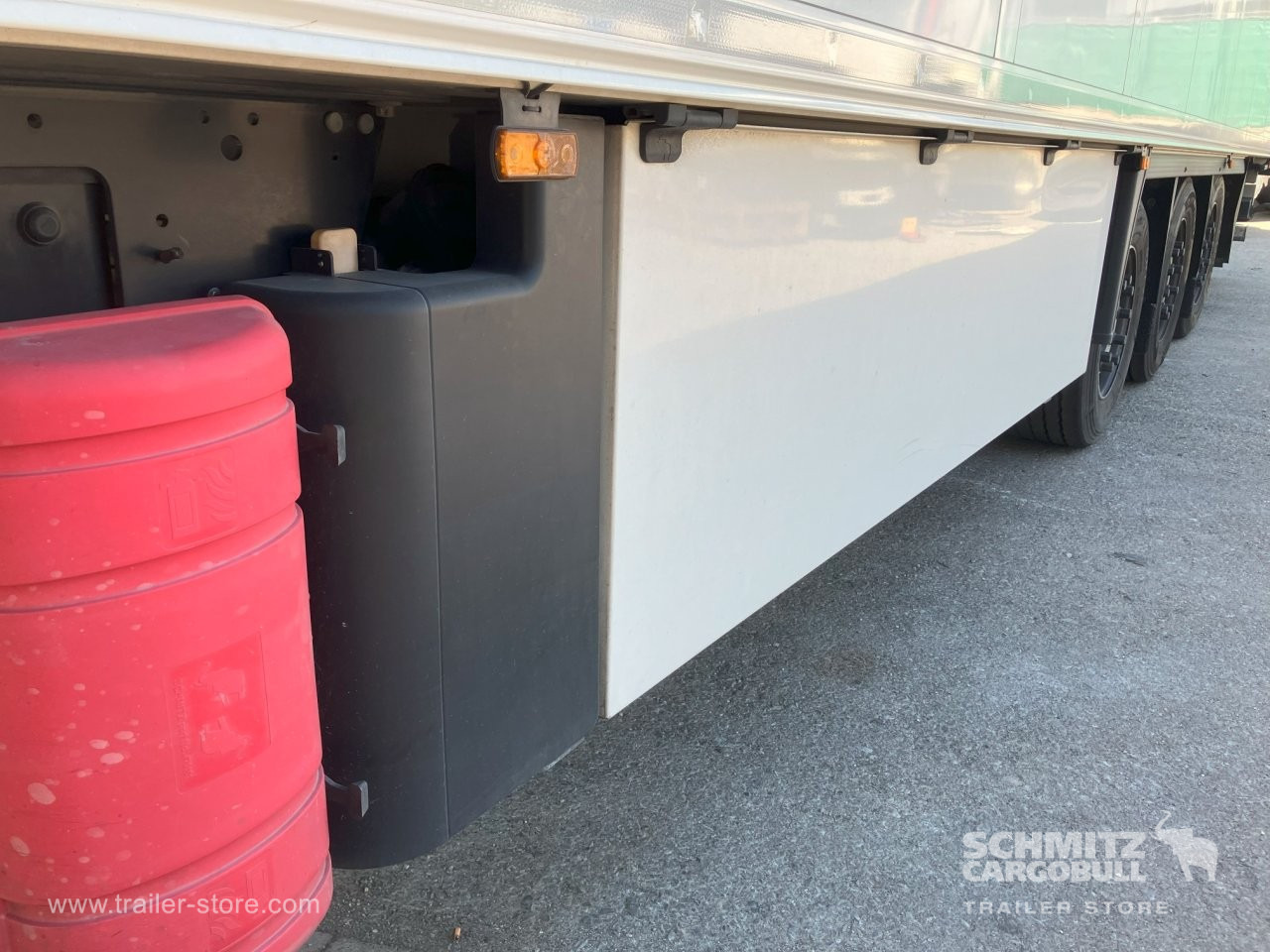 SCHMITZ Semiremolque Frigo Standard Double deck - Semirremolque isotérmico: foto 2 SCHMITZ Semiremolque Frigo Standard Double deck - Semirremolque isotérmico: foto 2