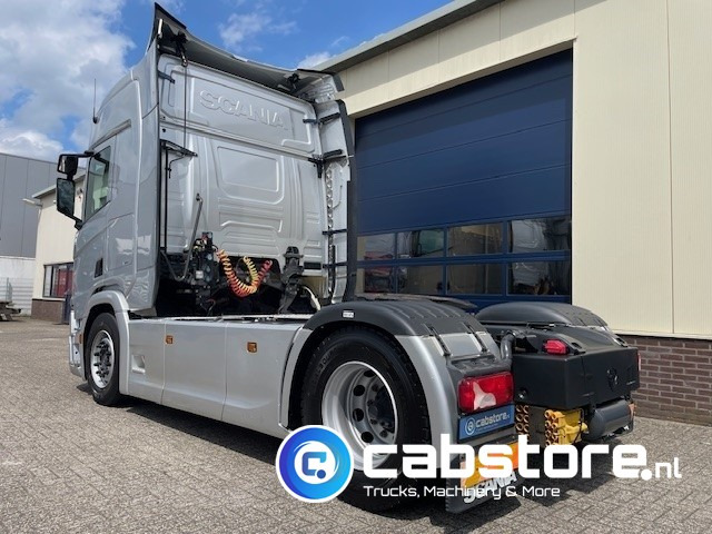 Scania R450 A4X2NA Highline Euro 6 - Retarder - Differentieelslot - Bouwjaar 11-2018 - Only Km 549.880 - APK tot 03-2026 - Cabeza tractora: foto 3 Scania R450 A4X2NA Highline Euro 6 - Retarder - Differentieelslot - Bouwjaar 11-2018 - Only Km 549.880 - APK tot 03-2026 - Cabeza tractora: foto 3