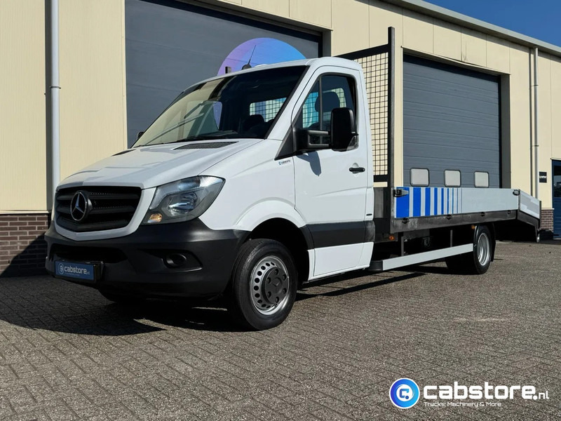 Mercedes-Benz Sprinter 516 CDI 2.2 163 Pk Euro 6 - Oprijwagen - Trekhaak - Year 2017 - Furgoneta: foto 2 Mercedes-Benz Sprinter 516 CDI 2.2 163 Pk Euro 6 - Oprijwagen - Trekhaak - Year 2017 - Furgoneta: foto 2