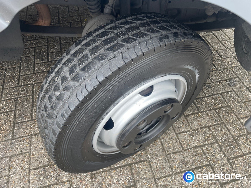 Camión caja cerrada Mercedes-Benz Atego 818 Mercedes Benz Atego 818 4x2 Euro 6 - Bakwagen met geisoleerde laadbak - Laadklep 2000 kg - Bouwjaar 2014: foto 16