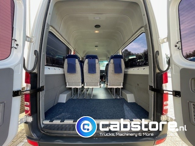 Minibús, Furgoneta de pasajeros Mercedes-Benz SPRINTER  211 CDI - L2/H2-  Automatische versnellingsbak - 9 Persoons - Bouwjaar 2009 - APK tot 17-01-2026 ! - Side bars - Privacy glas - Airco: foto 11