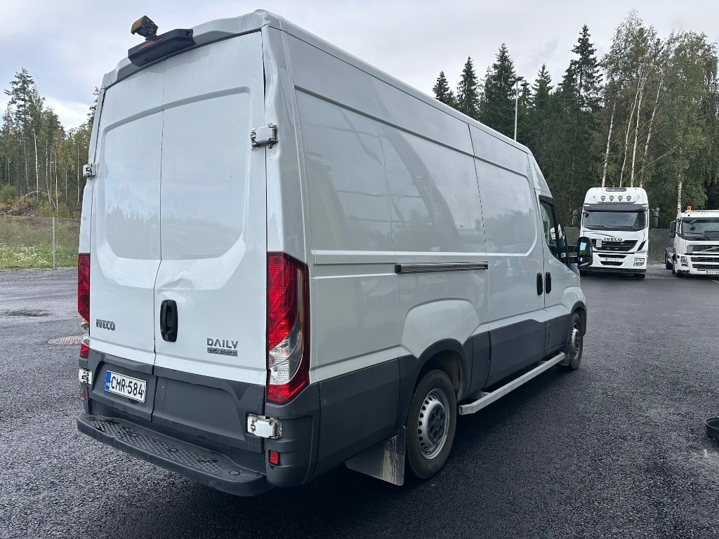 Iveco 35S14N Kylmäkone - Furgón: foto 4 Iveco 35S14N Kylmäkone - Furgón: foto 4