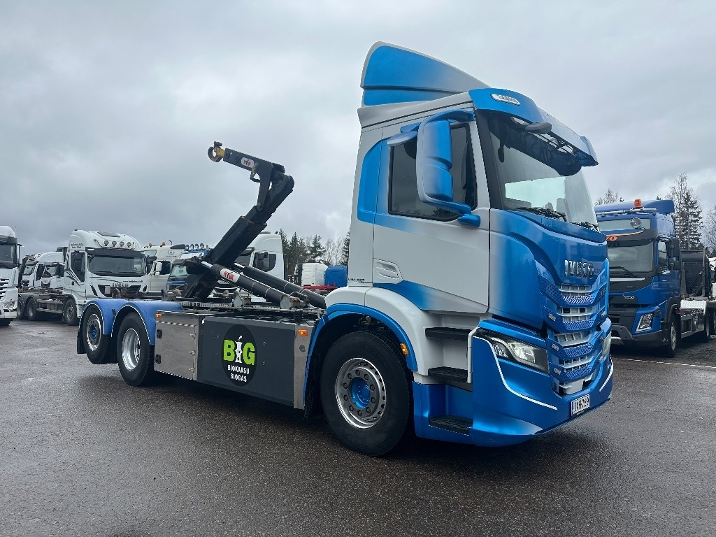 Iveco AD 260S40 Y/FS CNG  - Camión multibasculante: foto 3 Iveco AD 260S40 Y/FS CNG  - Camión multibasculante: foto 3