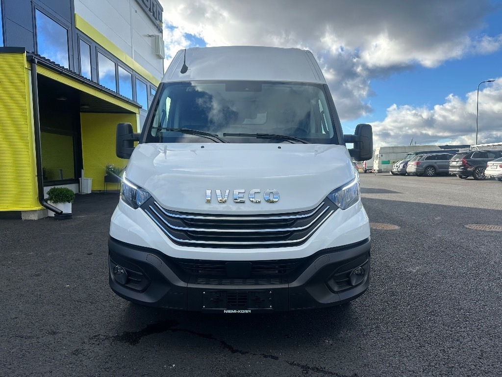 Iveco Daily 35S16A8 12m3 k-auto - Furgón: foto 2 Iveco Daily 35S16A8 12m3 k-auto - Furgón: foto 2