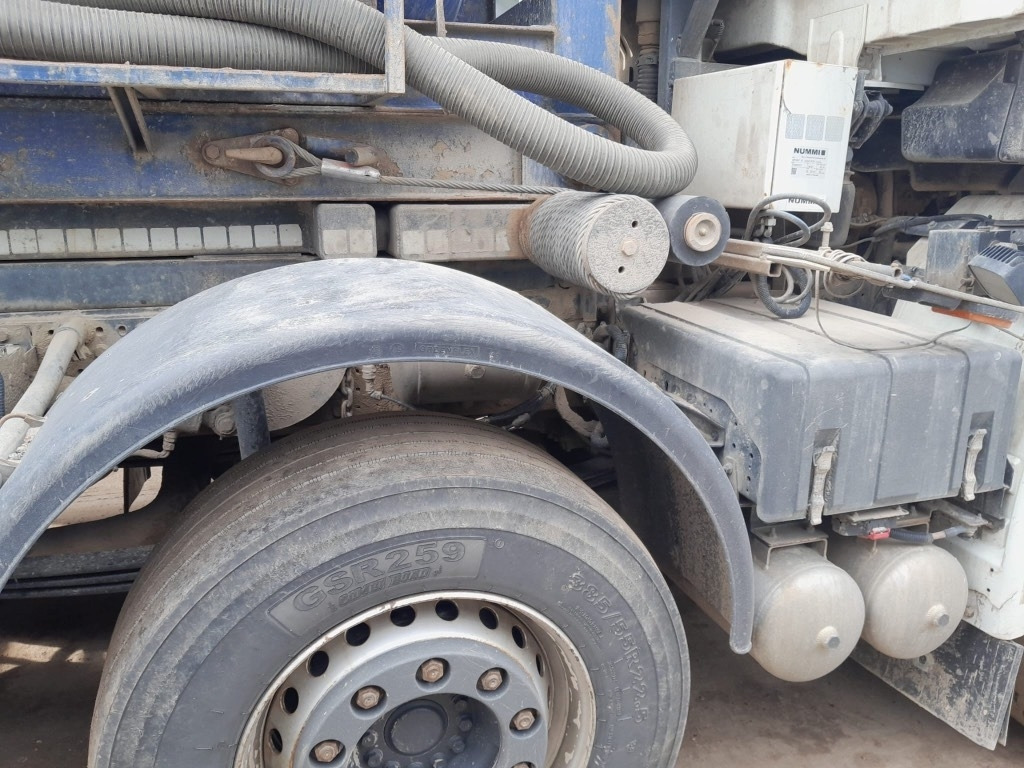 Camión volquete Iveco Stralis X-Way 350X57: foto 7 Camión volquete Iveco Stralis X-Way 350X57: foto 7
