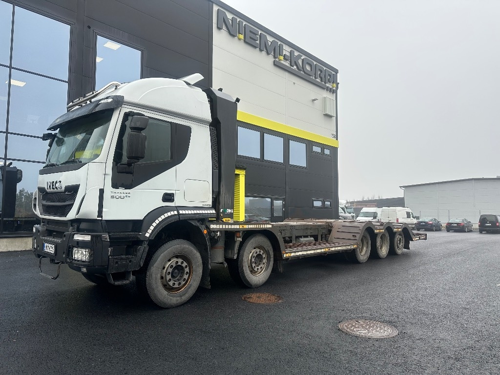 Iveco Trakker AT410T500 10x4 - Camión forestal: foto 1 Iveco Trakker AT410T500 10x4 - Camión forestal: foto 1