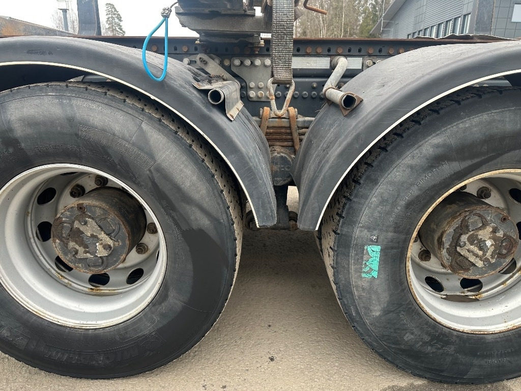 Arrendamiento de Iveco X-WAY AS340x57 8x4  Iveco X-WAY AS340x57 8x4: foto 9