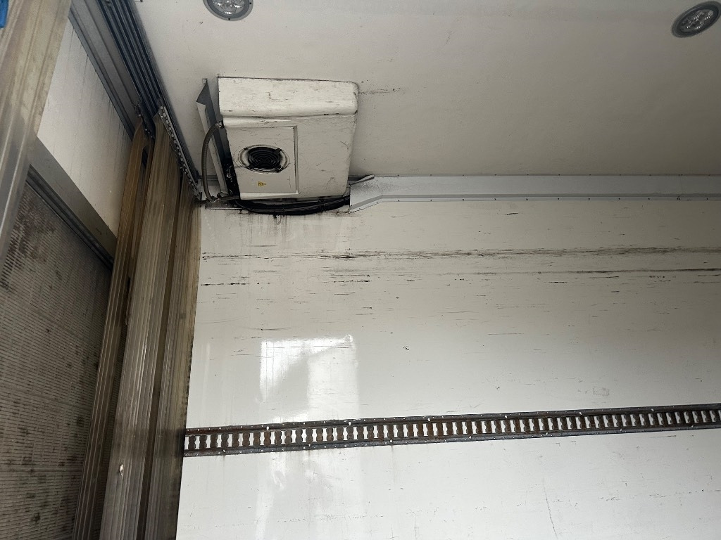 Mercedes-Benz Atego 818  - Camión frigorífico: foto 5 Mercedes-Benz Atego 818  - Camión frigorífico: foto 5