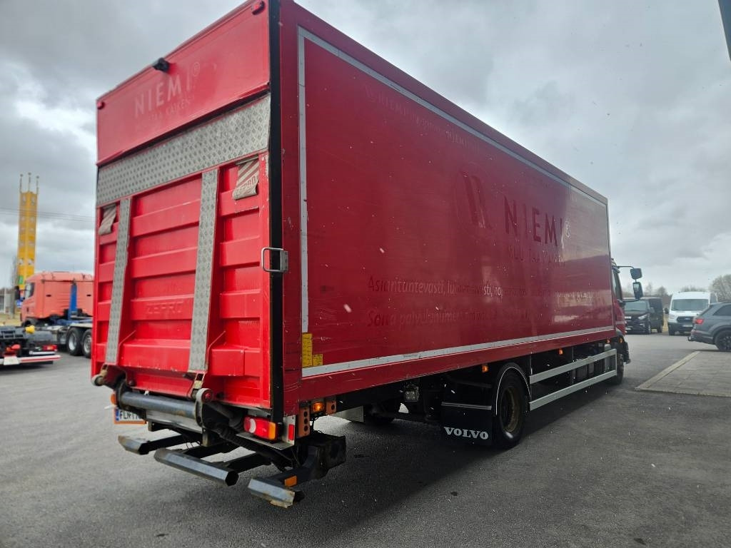 Volvo FL 280 4hlö - Camión caja cerrada: foto 3 Volvo FL 280 4hlö - Camión caja cerrada: foto 3
