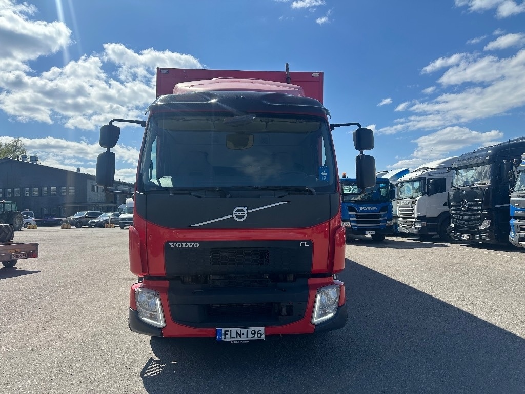 Volvo FL 280 - Camión caja cerrada: foto 2 Volvo FL 280 - Camión caja cerrada: foto 2