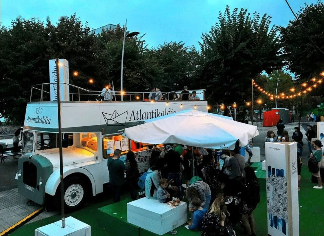 British Bus Bristol Lodekka - open topped FOOD TRUCK - Autobús de dos pisos: foto 3 British Bus Bristol Lodekka - open topped FOOD TRUCK - Autobús de dos pisos: foto 3