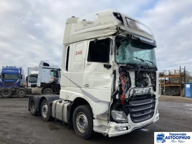 DAF XF480 6X2/4 - Cabeza tractora: foto 2 DAF XF480 6X2/4 - Cabeza tractora: foto 2