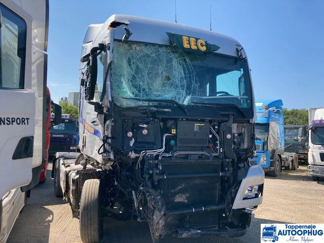 MAN TGX 18.460 - Cabeza tractora: foto 1 MAN TGX 18.460 - Cabeza tractora: foto 1