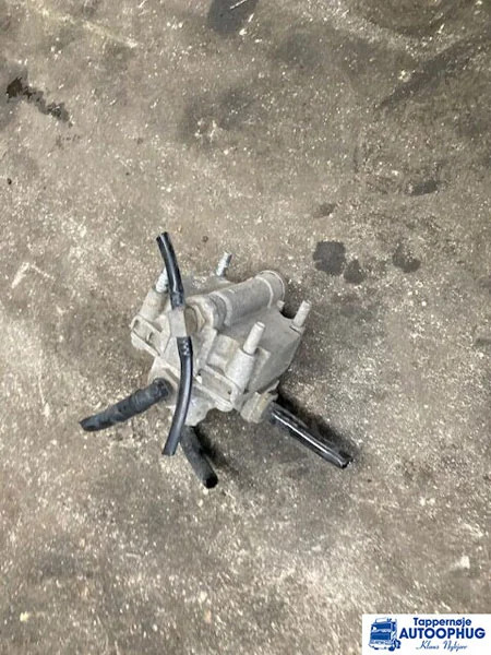 DAF Relay valave – DAF 1808338 - Relé para Camión: foto 1 DAF Relay valave – DAF 1808338 - Relé para Camión: foto 1