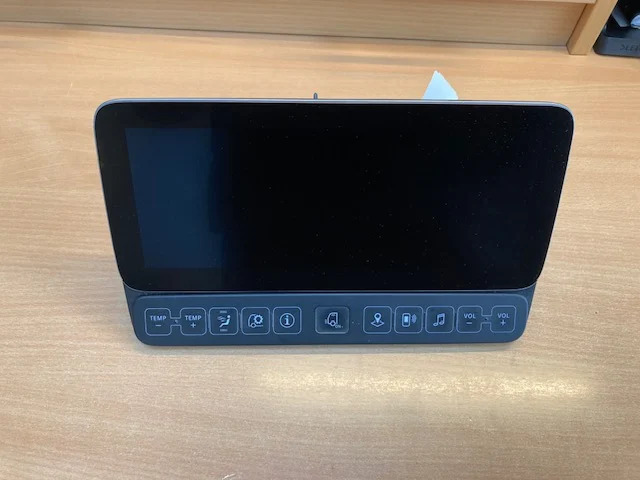 Mercedes A0004462122 – Mercedes multimedia instrument - Sistema eléctrico para Camión: foto 1 Mercedes A0004462122 – Mercedes multimedia instrument - Sistema eléctrico para Camión: foto 1