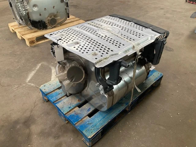 Mercedes Exhaust – Mercedes A0124905812 – Mercedes A0144908212 - Sistema de escape para Camión: foto 4 Mercedes Exhaust – Mercedes A0124905812 – Mercedes A0144908212 - Sistema de escape para Camión: foto 4