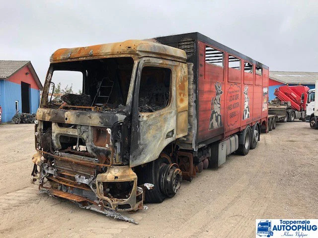 Carrocería y exterior para Camión Volvo Side klap OEM 82150941: foto 12 Carrocería y exterior para Camión Volvo Side klap OEM 82150941: foto 12