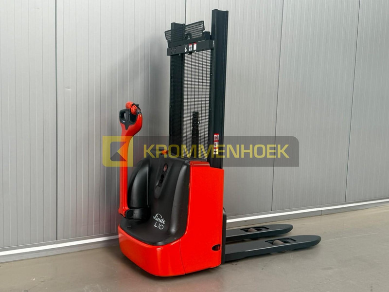 Linde L 10 - Apilador: foto 4 Linde L 10 - Apilador: foto 4