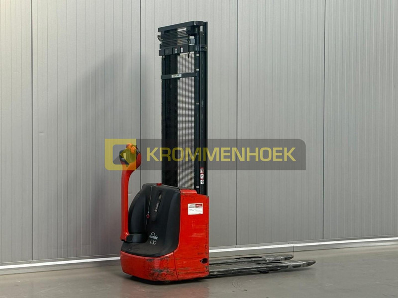 Linde L 10 - Apilador: foto 4 Linde L 10 - Apilador: foto 4