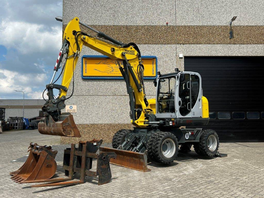 Wacker Neuson EW100 – 1376 hours – 2019!! - Excavadora de ruedas: foto 1 Wacker Neuson EW100 – 1376 hours – 2019!! - Excavadora de ruedas: foto 1