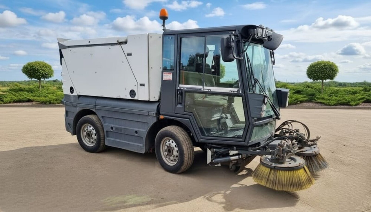 SCHMIDT Swingo 200+ - Barredora vial: foto 1 SCHMIDT Swingo 200+ - Barredora vial: foto 1