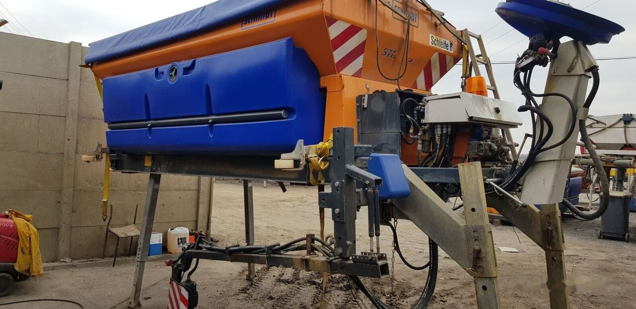 Esparcidor de sal para Vehículo municipal Schmidt Solarko piaskarka SCHMIDT STRATOS 5m3: foto 8