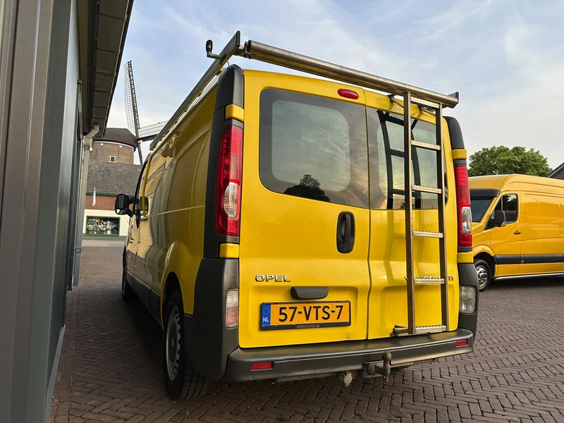 Opel Vivaro 2.0CDTI 84KW 2.9 TON L2H1 3ZITS AIRCO IMPERIAL - Furgoneta pequeña: foto 3 Opel Vivaro 2.0CDTI 84KW 2.9 TON L2H1 3ZITS AIRCO IMPERIAL - Furgoneta pequeña: foto 3
