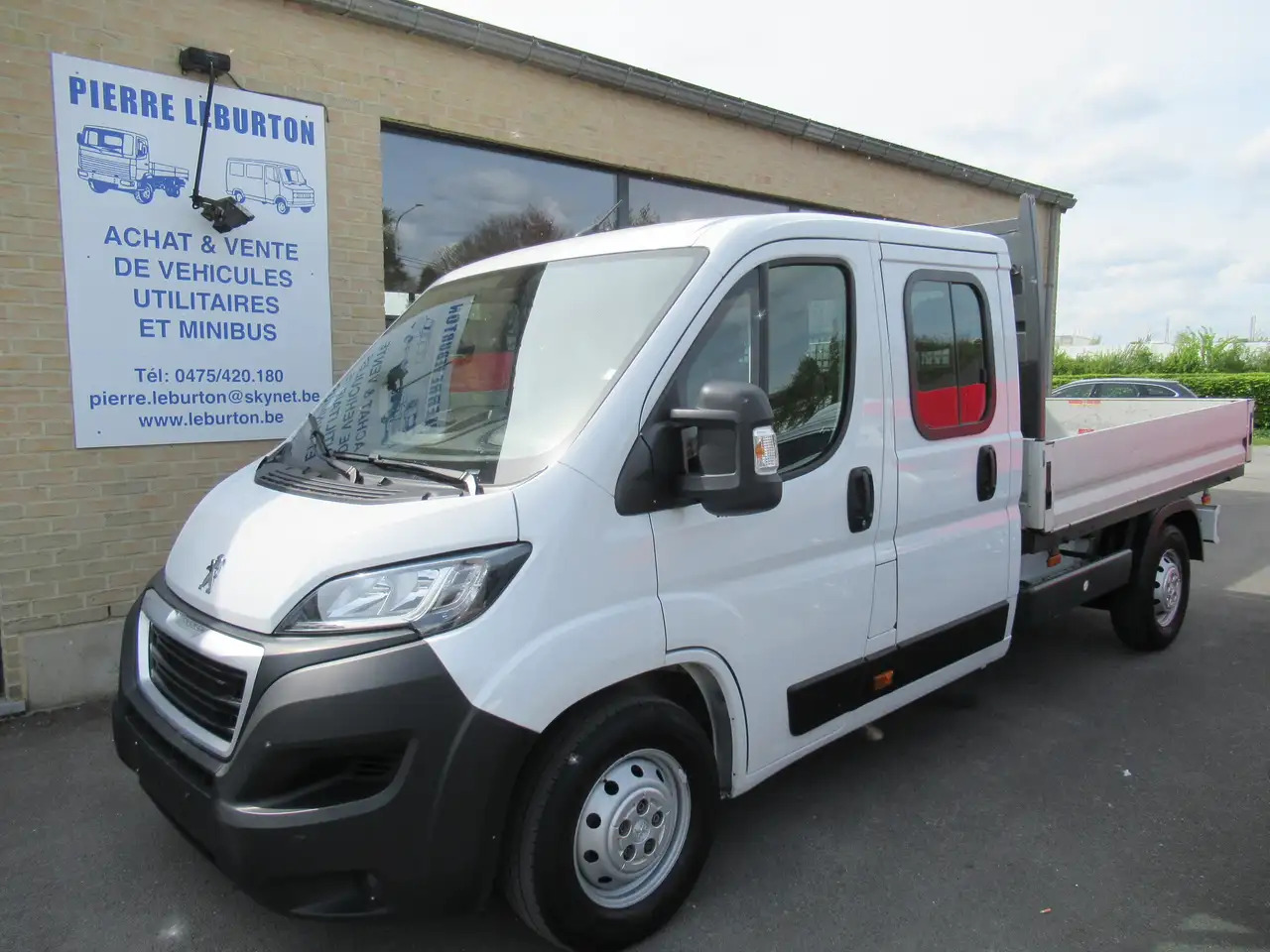 Peugeot Boxer DBLE CAB PICK_UP 165CV 19800€+TVA/BTW - Furgoneta caja abierta, Furgoneta combi: foto 1 Peugeot Boxer DBLE CAB PICK_UP 165CV 19800€+TVA/BTW - Furgoneta caja abierta, Furgoneta combi: foto 1