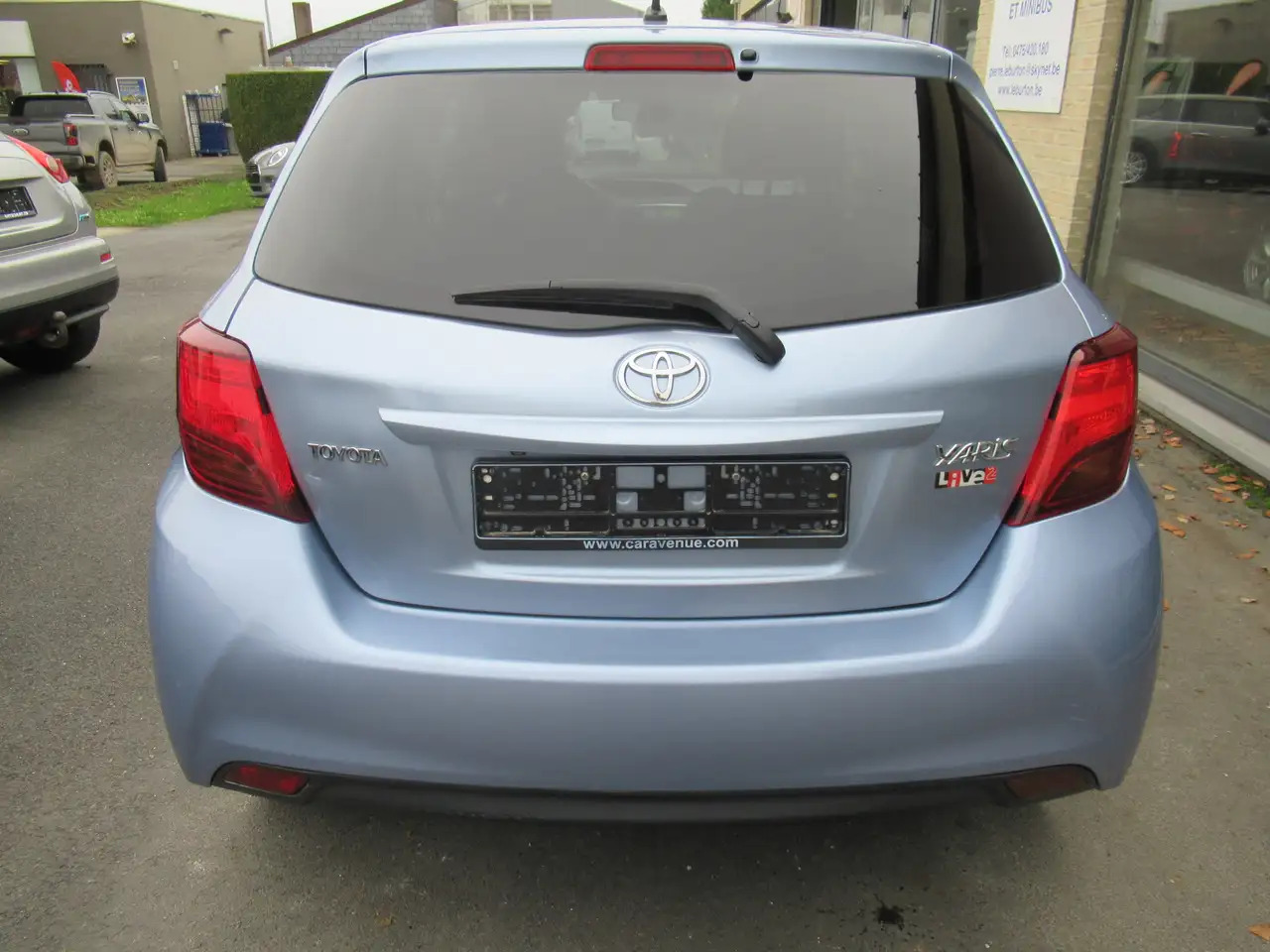 Toyota Yaris Yaris 1.33i VVT-i Active and pack Live 2 - Coche: foto 4 Toyota Yaris Yaris 1.33i VVT-i Active and pack Live 2 - Coche: foto 4