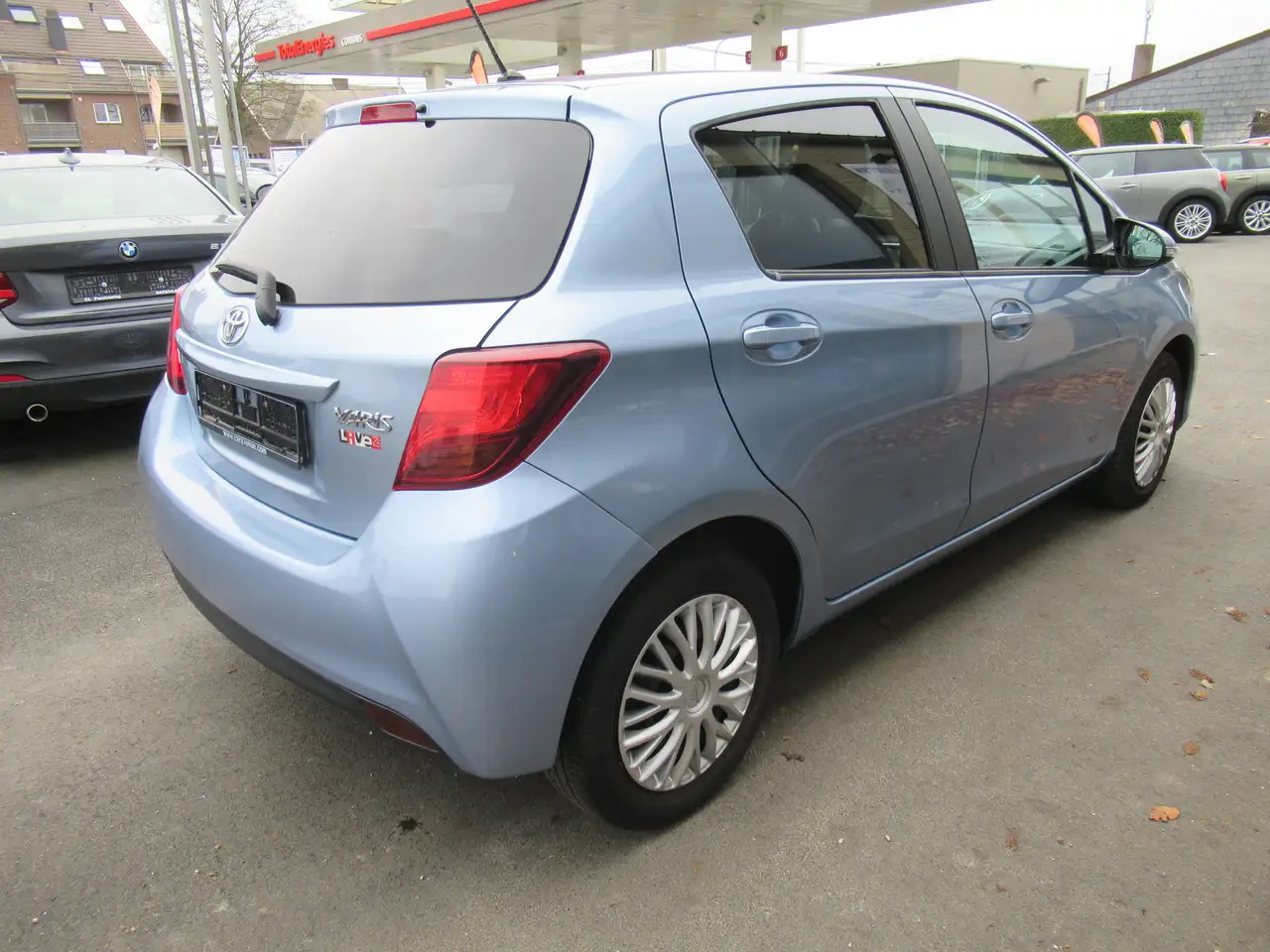 Toyota Yaris Yaris 1.33i VVT-i Active and pack Live 2 - Coche: foto 2 Toyota Yaris Yaris 1.33i VVT-i Active and pack Live 2 - Coche: foto 2