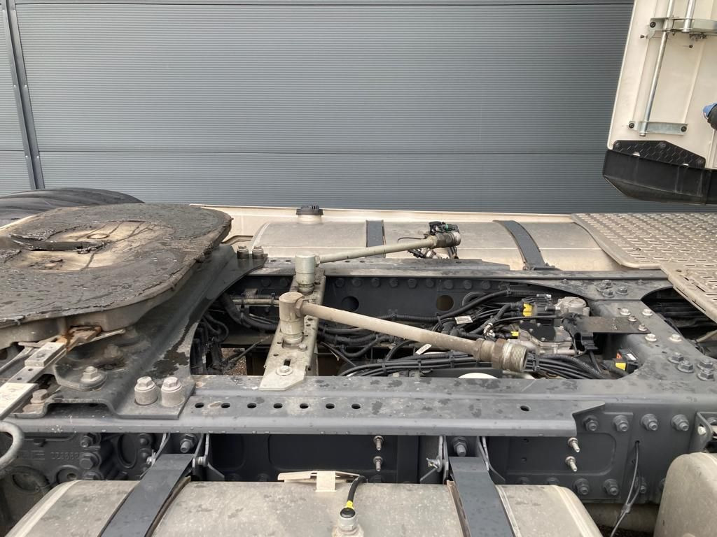 DAF XG 480 FT LED Intarder Kamera Hydraulik DAF XG 480 FT LED Intarder Kamera Hydraulik - Cabeza tractora: foto 5 DAF XG 480 FT LED Intarder Kamera Hydraulik DAF XG 480 FT LED Intarder Kamera Hydraulik - Cabeza tractora: foto 5