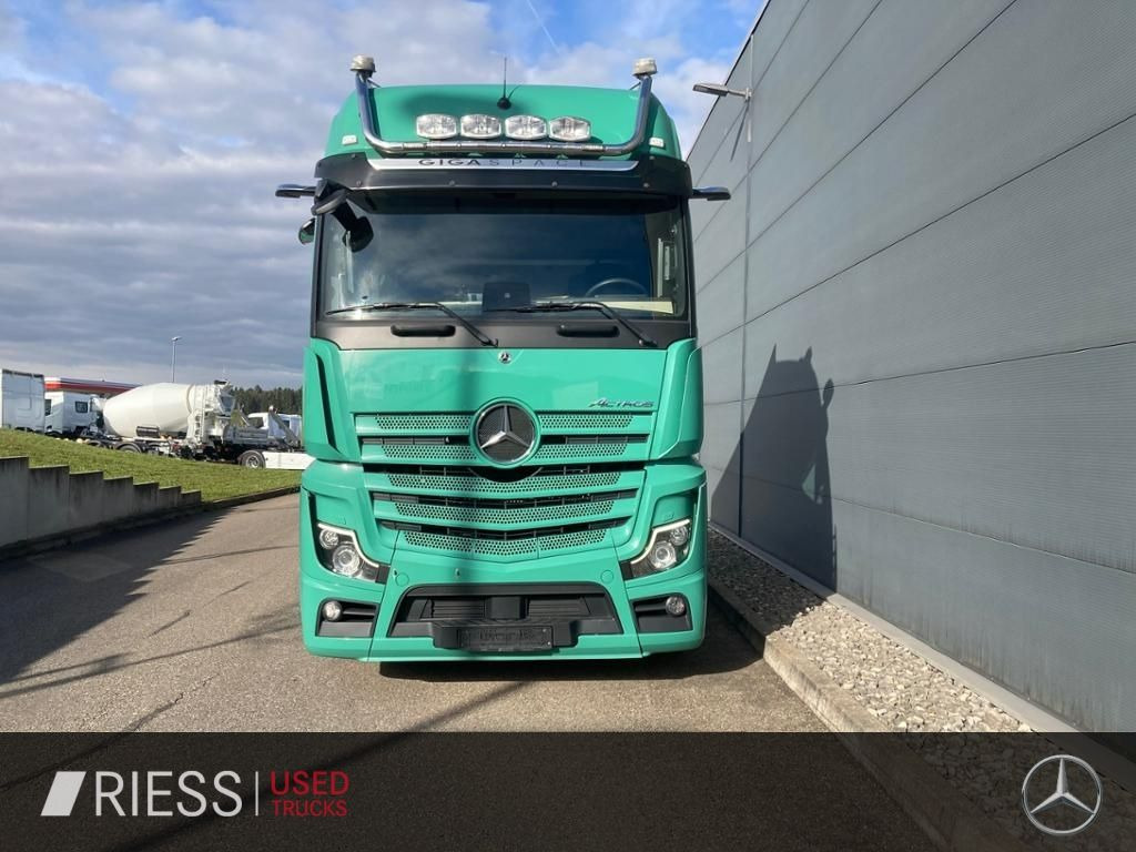 Mercedes-Benz Actros 1853 LS Giga Space Alcoa Hydraulik Navi Mercedes-Benz Actros 1853 LS Giga Space Alcoa Hydraulik Navi - Cabeza tractora: foto 5 Mercedes-Benz Actros 1853 LS Giga Space Alcoa Hydraulik Navi Mercedes-Benz Actros 1853 LS Giga Space Alcoa Hydraulik Navi - Cabeza tractora: foto 5