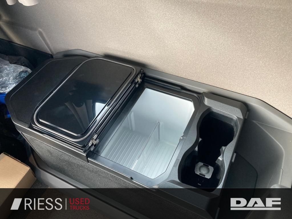 Arrendamiento de DAF XFc 480 FAT 6x4 Intarder Bordmatik Trigenius  DAF XFc 480 FAT 6x4 Intarder Bordmatik Trigenius: foto 12