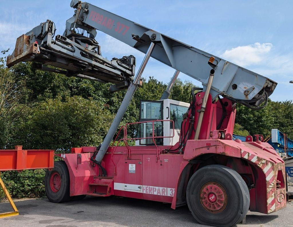 CVS Ferrari F377.5 PB - Reach stacker: foto 1 CVS Ferrari F377.5 PB - Reach stacker: foto 1