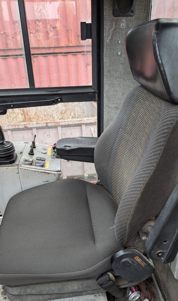 Reach stacker CVS Ferrari F377.5 PB: foto 7