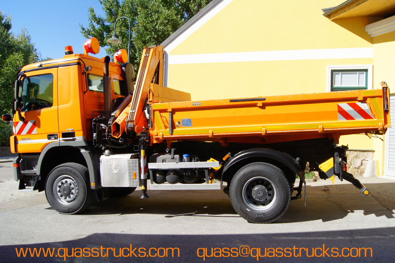 MERCEDES-BENZ ACTROS 1836 /4x4/TÜV/FASSI 110/MEILLER/Winterdienst/Wechselsystem - Camión volquete, Camión grúa: foto 2 MERCEDES-BENZ ACTROS 1836 /4x4/TÜV/FASSI 110/MEILLER/Winterdienst/Wechselsystem - Camión volquete, Camión grúa: foto 2