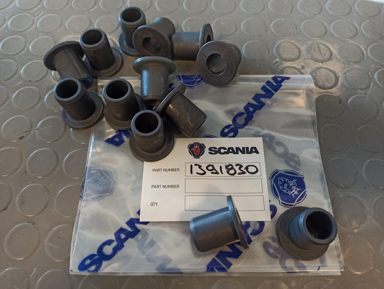 SCANIA BUSH 1391830 - Caja de cambios y piezas para Camión: foto 1 SCANIA BUSH 1391830 - Caja de cambios y piezas para Camión: foto 1