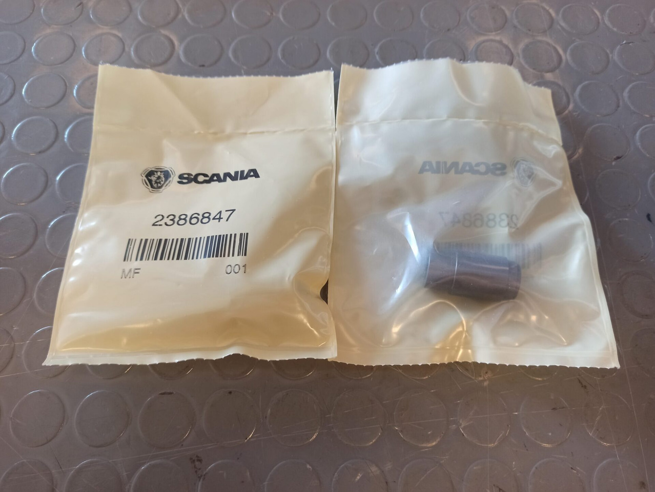 SCANIA PISTON - 2386847 - Caja de cambios y piezas para Camión: foto 1 SCANIA PISTON - 2386847 - Caja de cambios y piezas para Camión: foto 1
