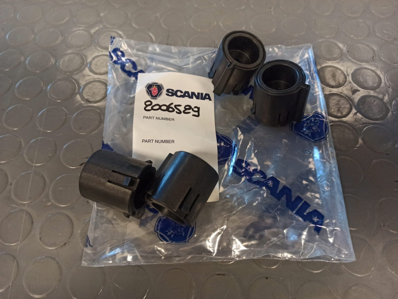 SCANIA PLUG - 2006529 - Caja de cambios y piezas para Camión: foto 1 SCANIA PLUG - 2006529 - Caja de cambios y piezas para Camión: foto 1