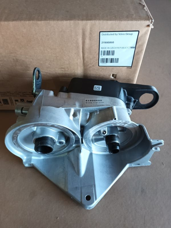 VOLVO FUEL FILTER HOUSING 21900860, 21032642 - Filtro de combustible para Camión: foto 3 VOLVO FUEL FILTER HOUSING 21900860, 21032642 - Filtro de combustible para Camión: foto 3